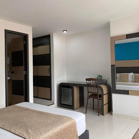 Hotel Plaza Real Ocana Ngoại thất bức ảnh