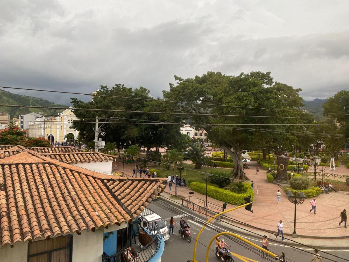 Hotel Plaza Real Ocana Ngoại thất bức ảnh