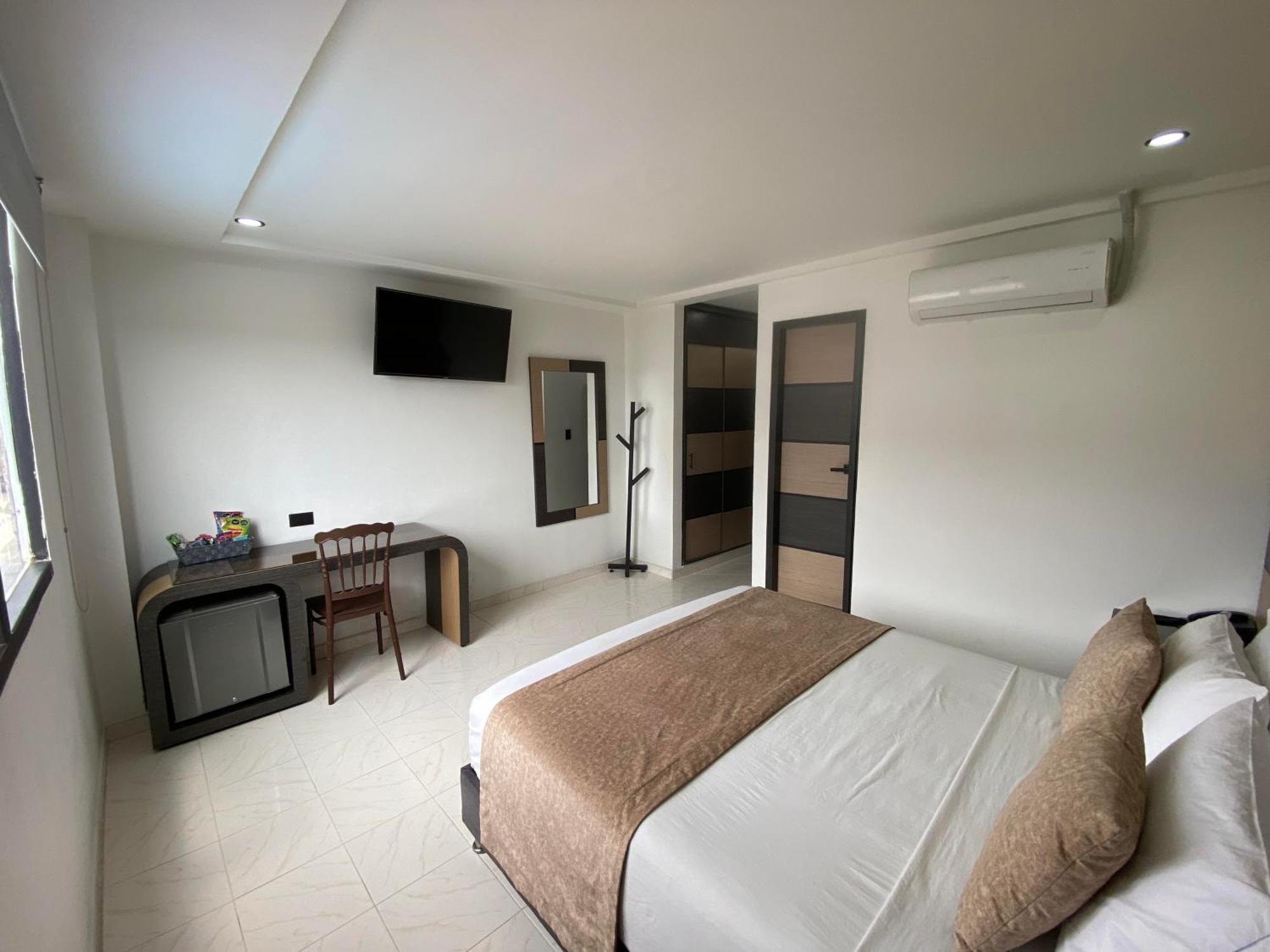 Hotel Plaza Real Ocana Ngoại thất bức ảnh