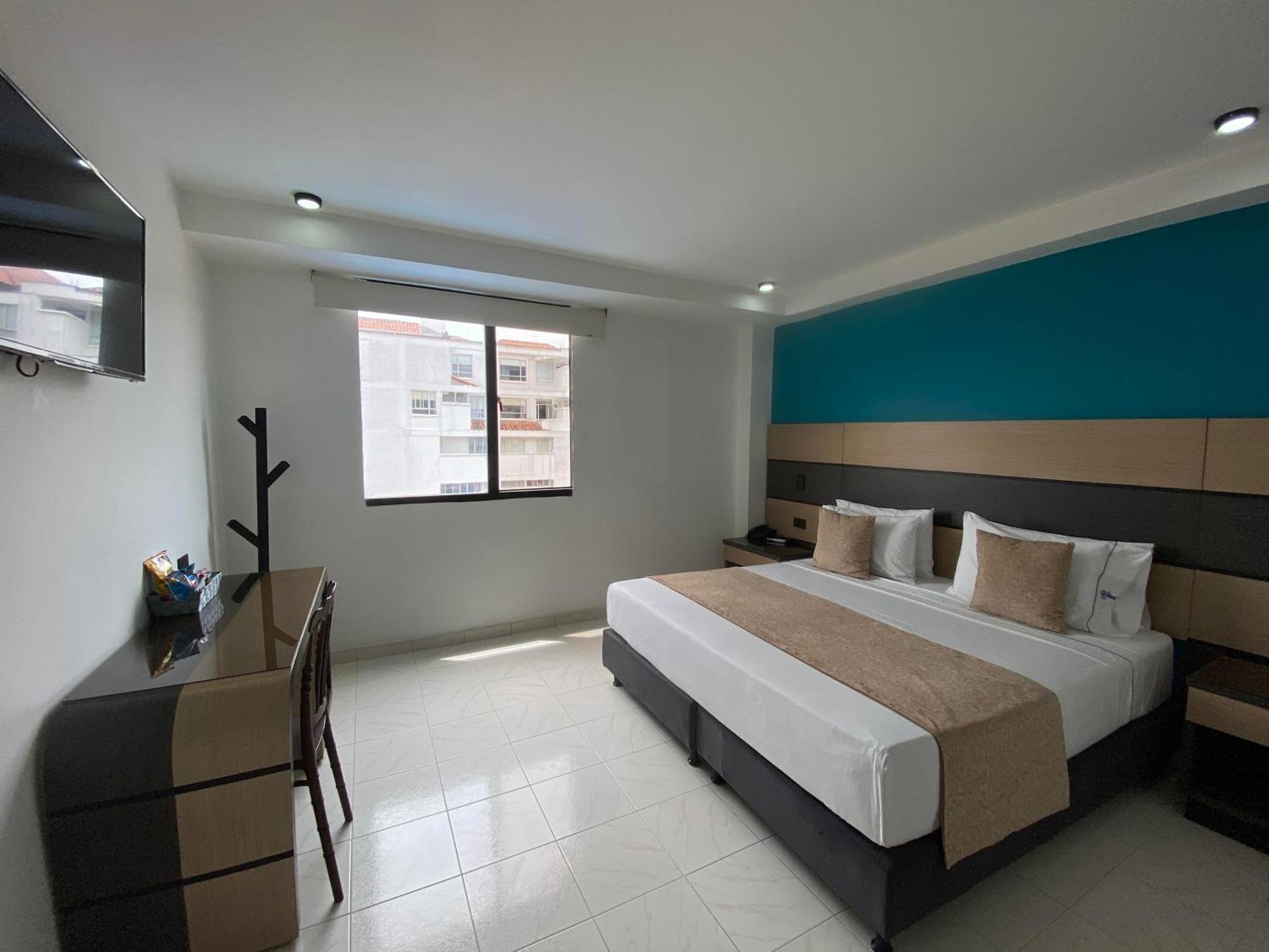 Hotel Plaza Real Ocana Ngoại thất bức ảnh