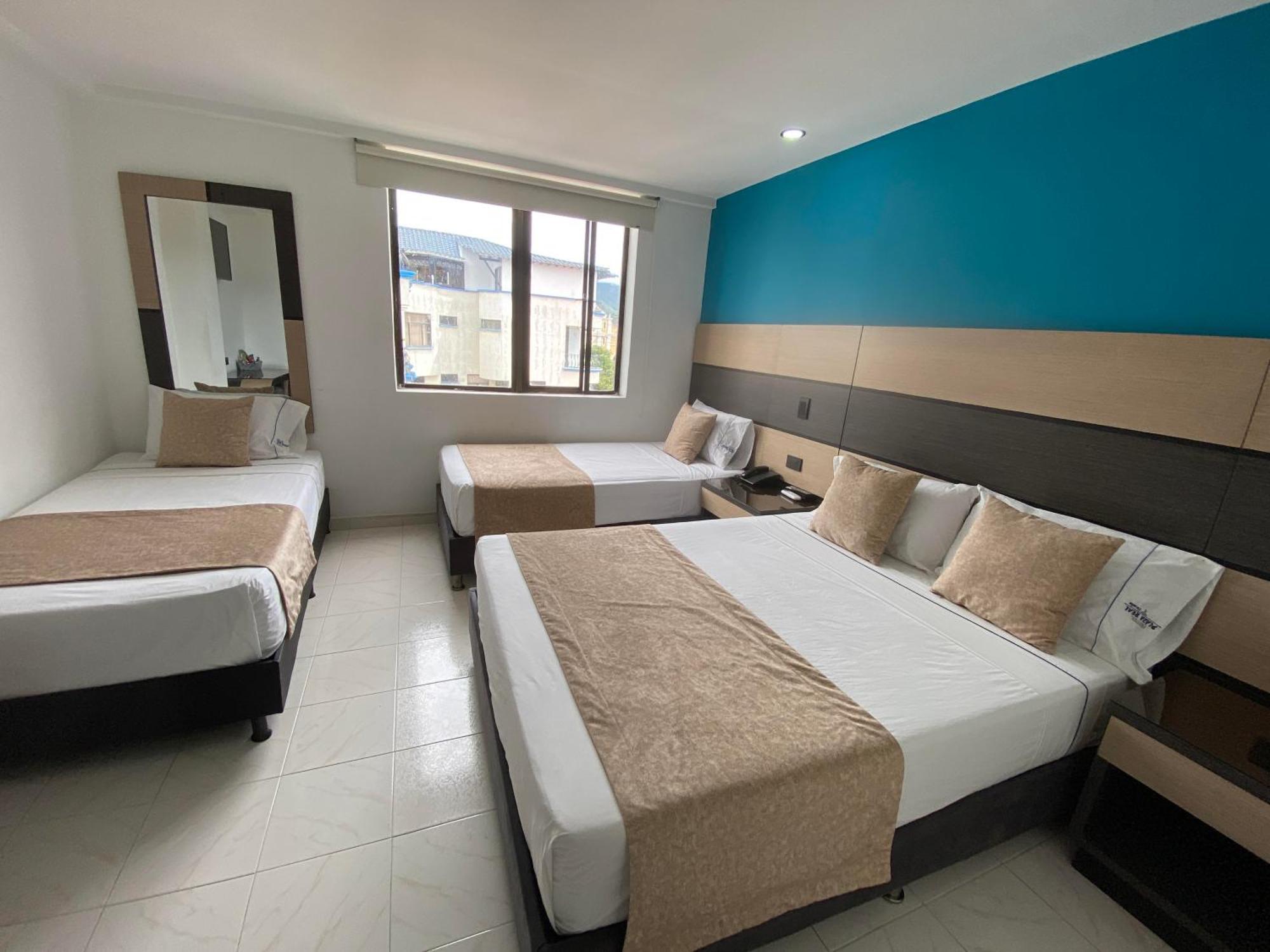 Hotel Plaza Real Ocana Ngoại thất bức ảnh