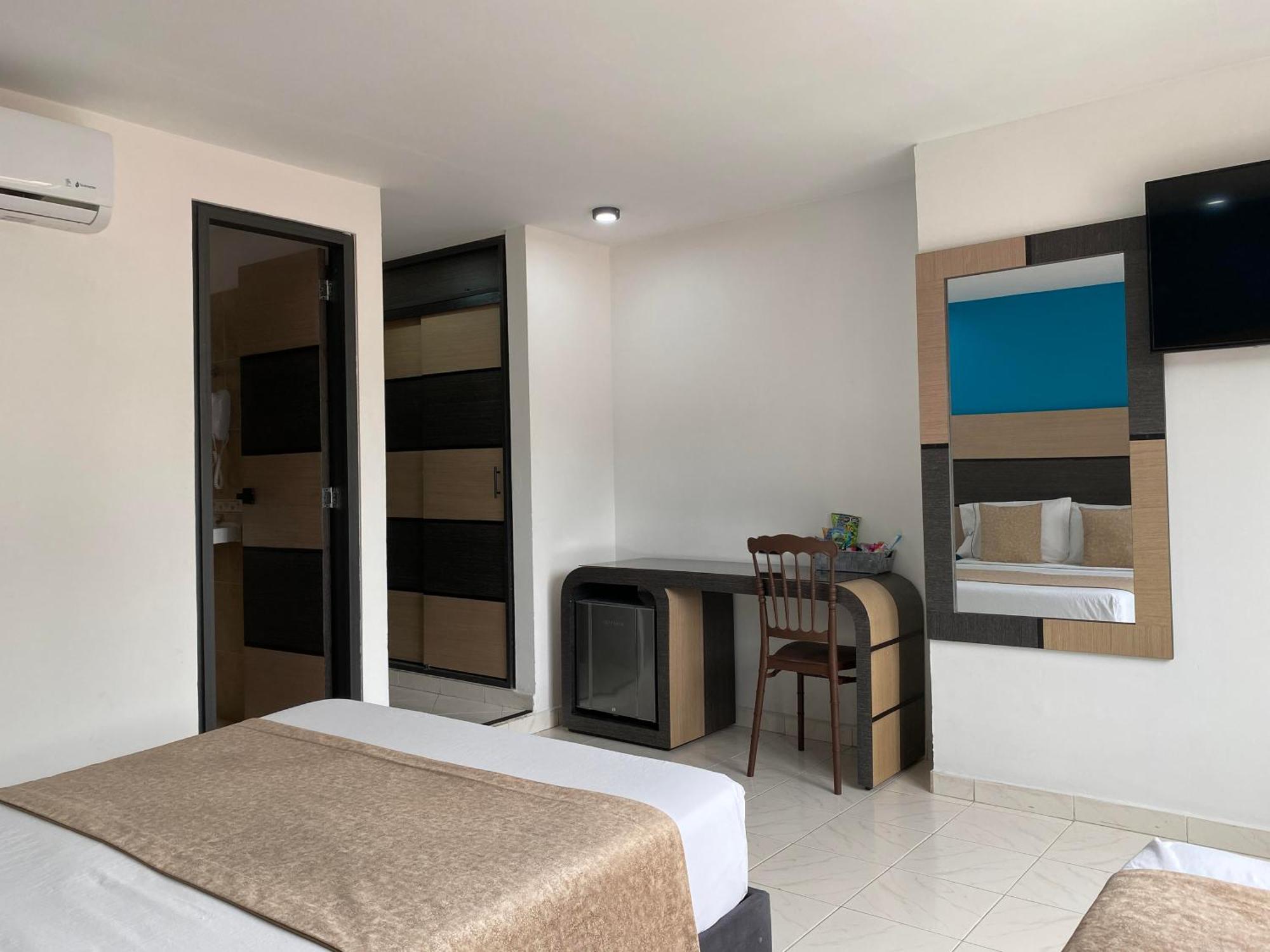 Hotel Plaza Real Ocana Ngoại thất bức ảnh