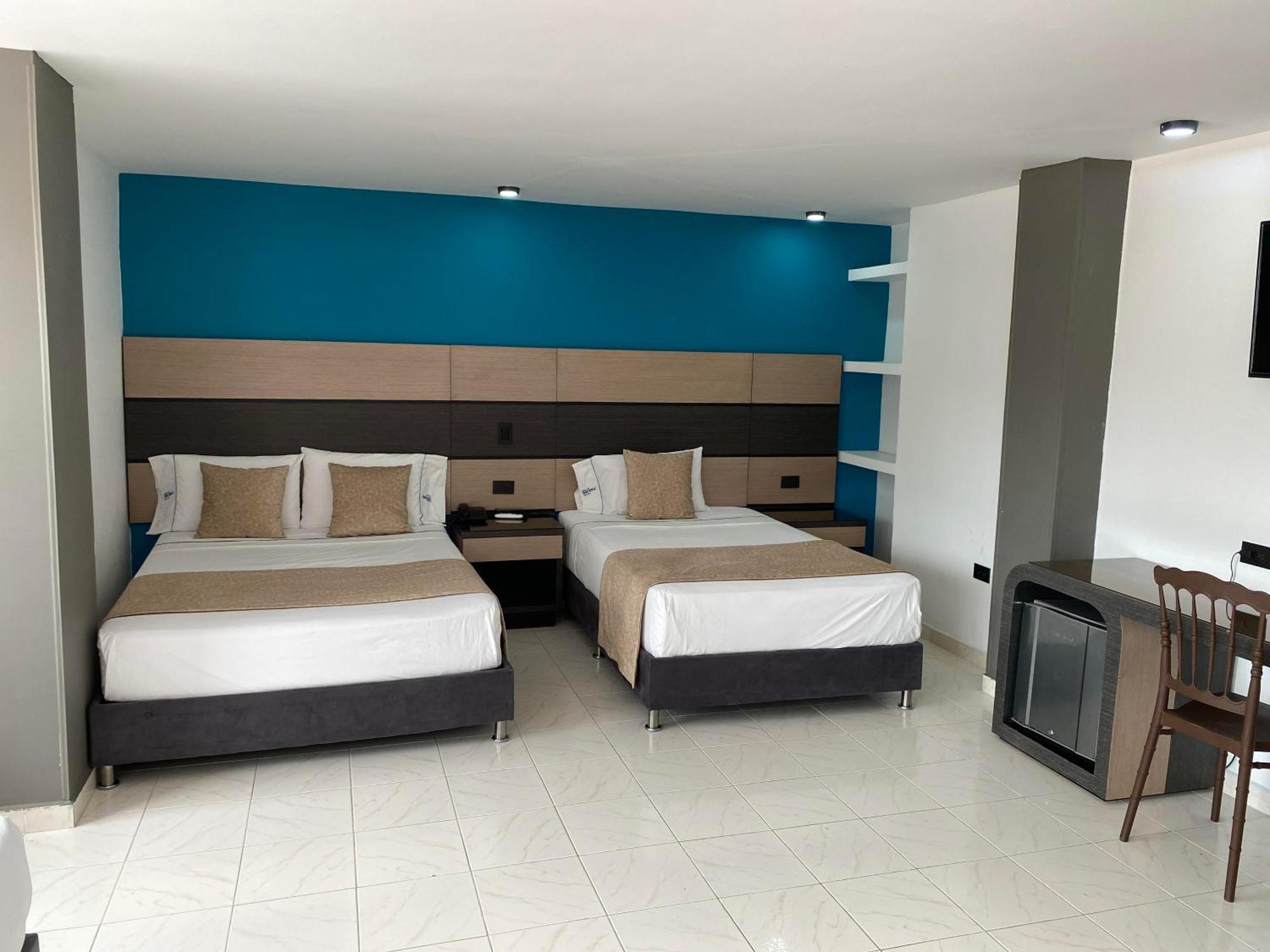Hotel Plaza Real Ocana Ngoại thất bức ảnh