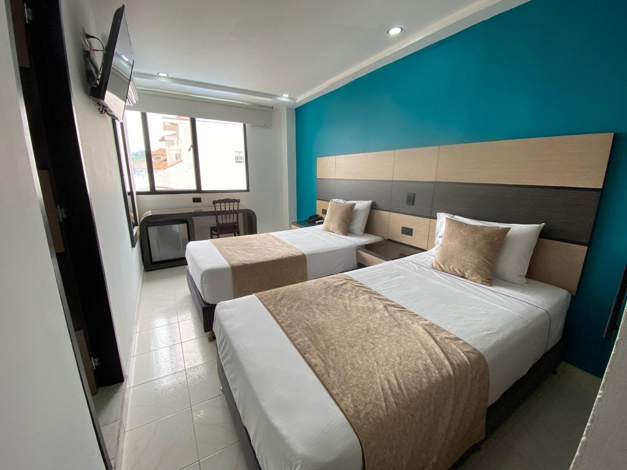 Hotel Plaza Real Ocana Ngoại thất bức ảnh