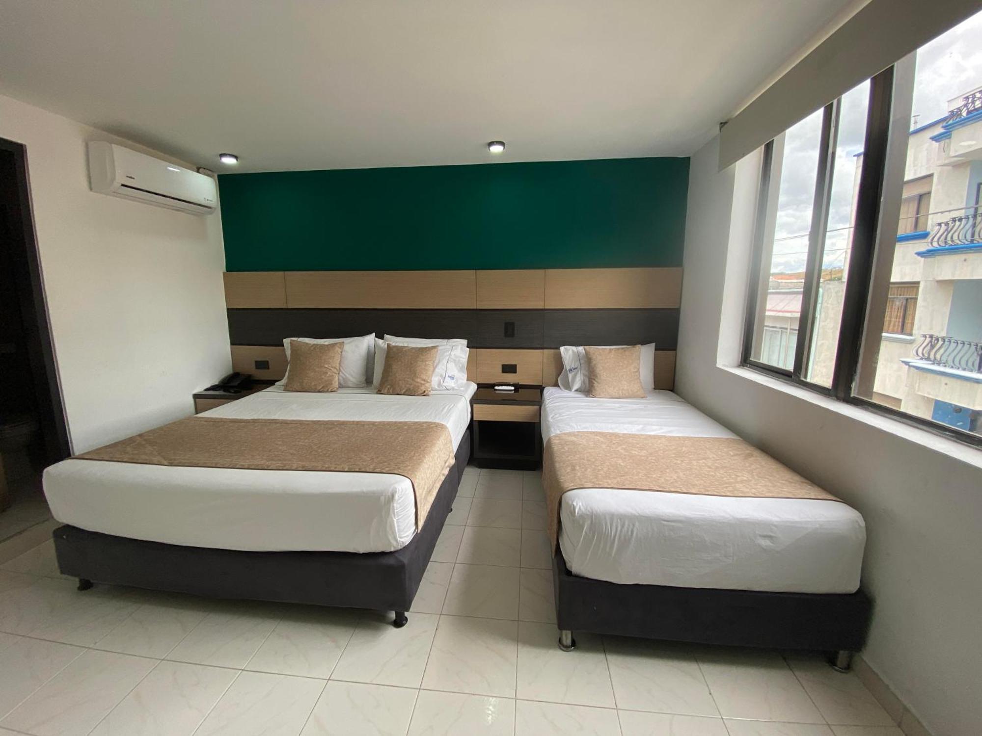Hotel Plaza Real Ocana Ngoại thất bức ảnh