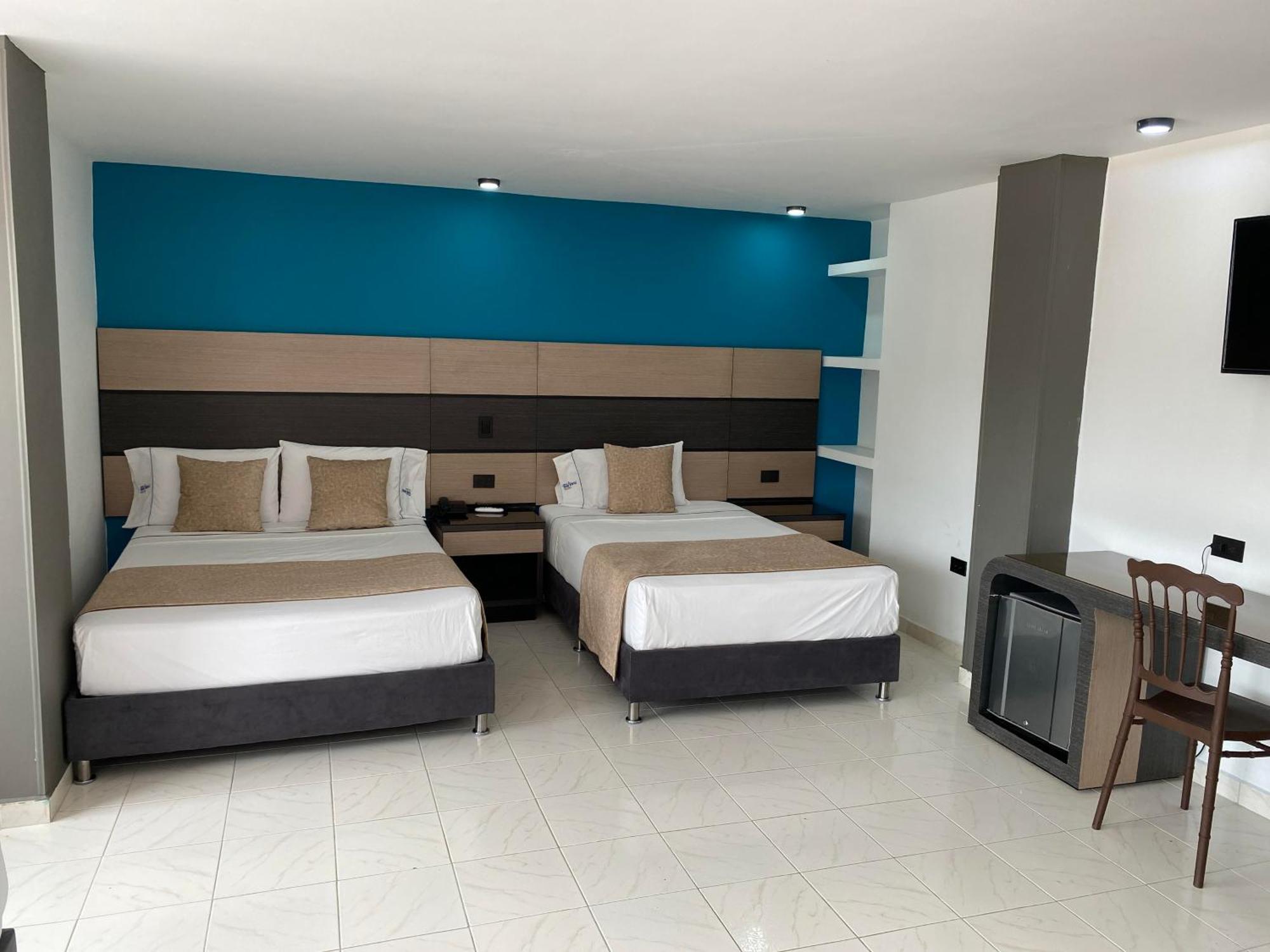 Hotel Plaza Real Ocana Ngoại thất bức ảnh